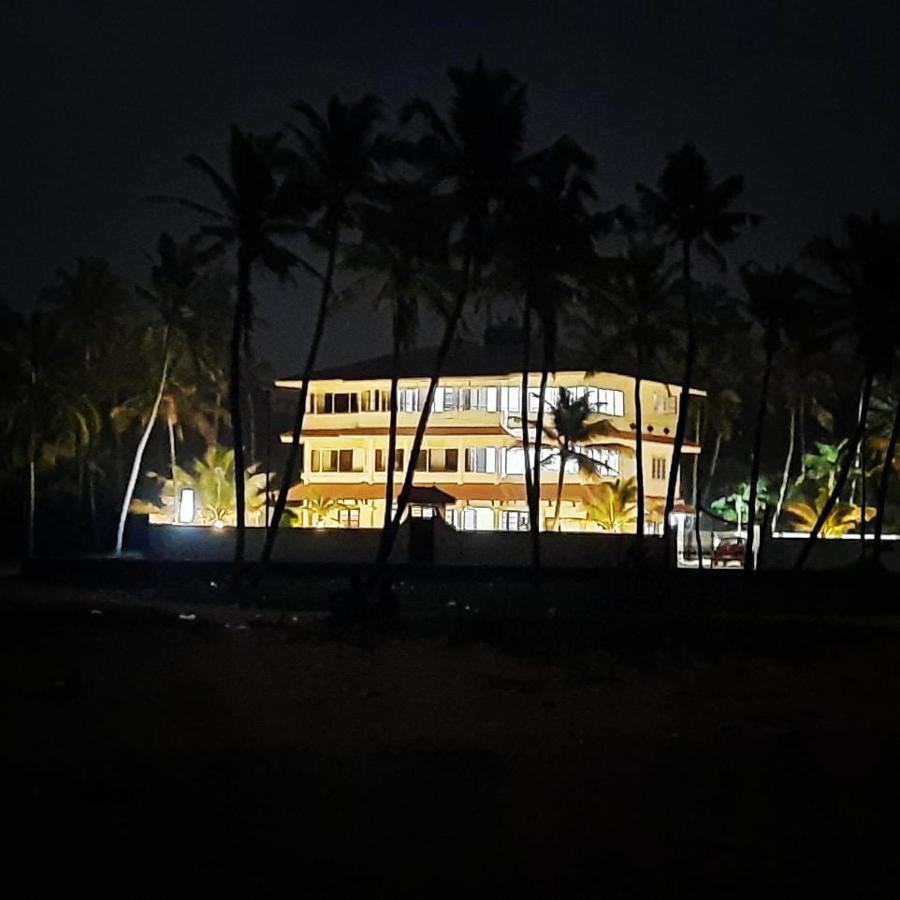Poovar Sea View Rooms And Boating Family & Couple Only Exterior photo
